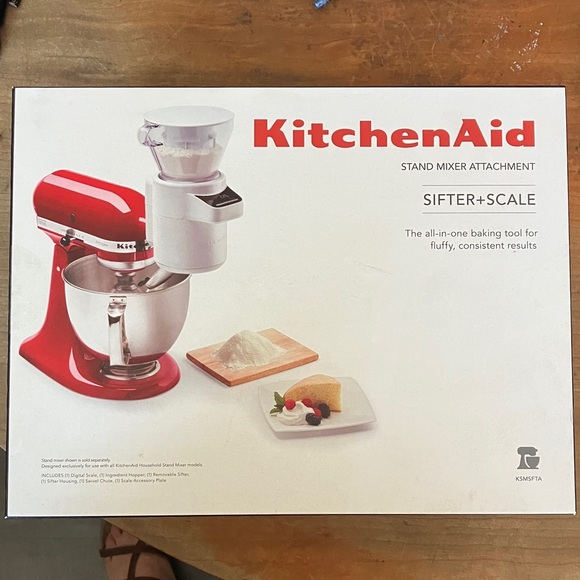 KitchenAid sifter and scale attachment almost new KSMSFTA - Picture 1 of 16